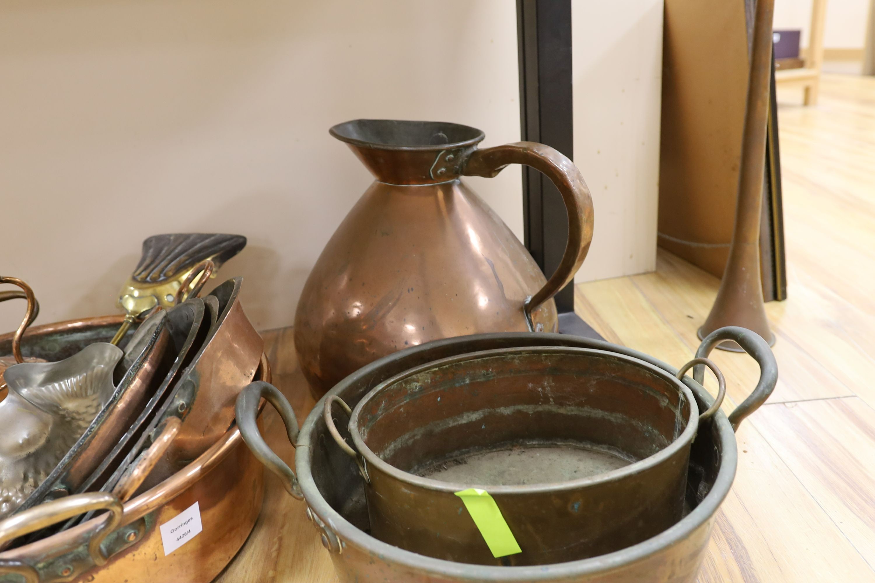 Assorted Copperwares to include fish jelly mould and Victorian coach horn